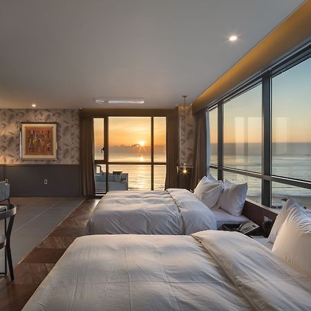 Brown Dot Hotel Songjung Пусан Екстер'єр фото