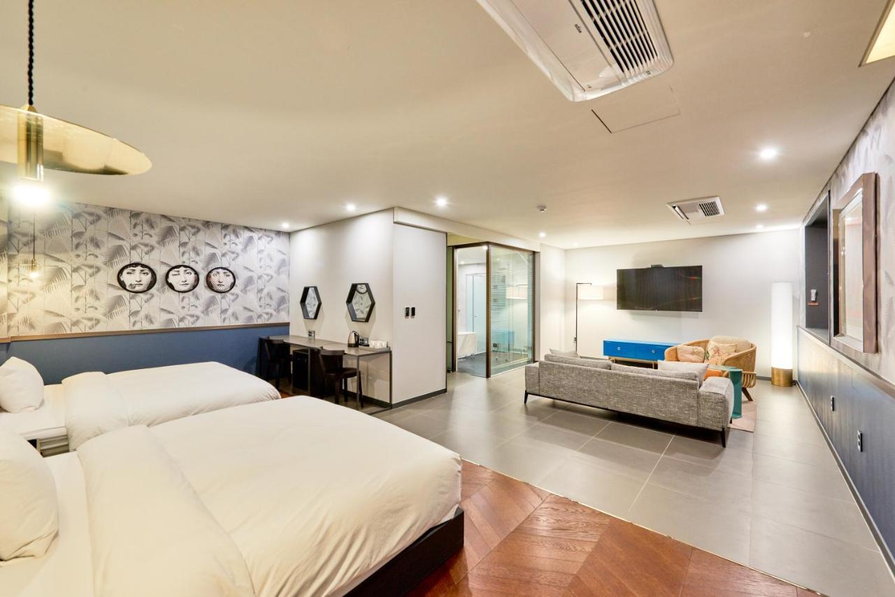 Brown Dot Hotel Songjung Пусан Екстер'єр фото