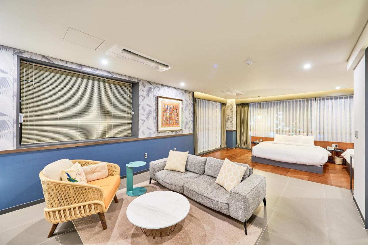 Brown Dot Hotel Songjung Пусан Екстер'єр фото