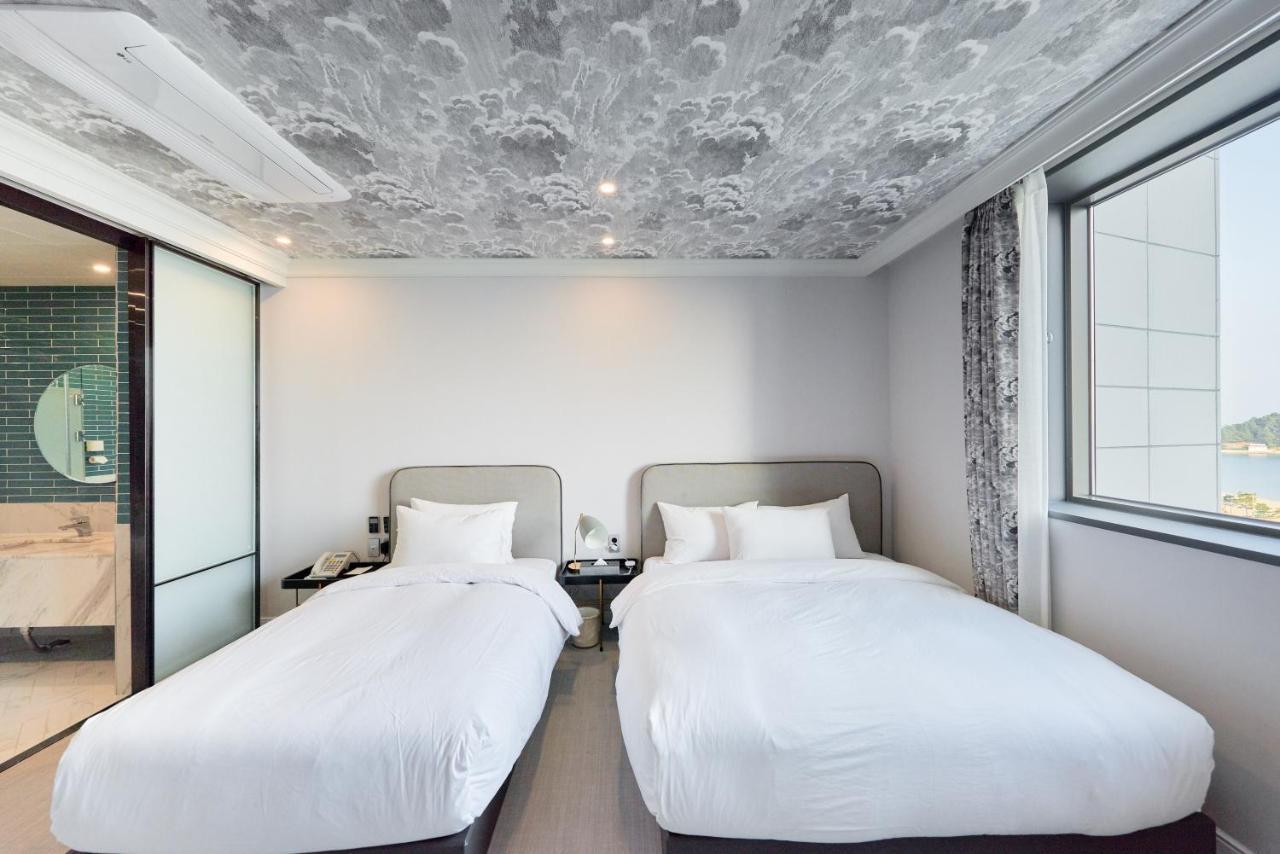 Brown Dot Hotel Songjung Пусан Екстер'єр фото