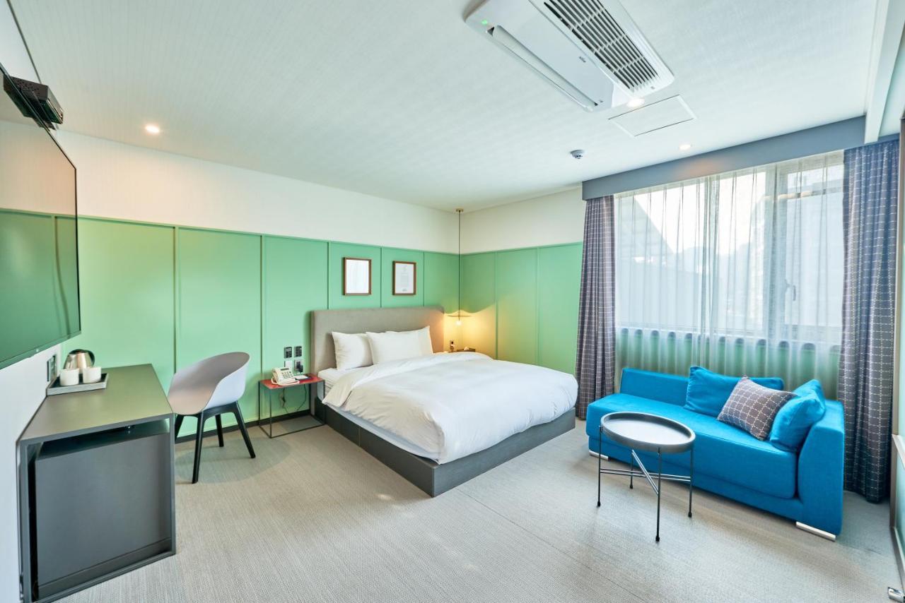 Brown Dot Hotel Songjung Пусан Екстер'єр фото