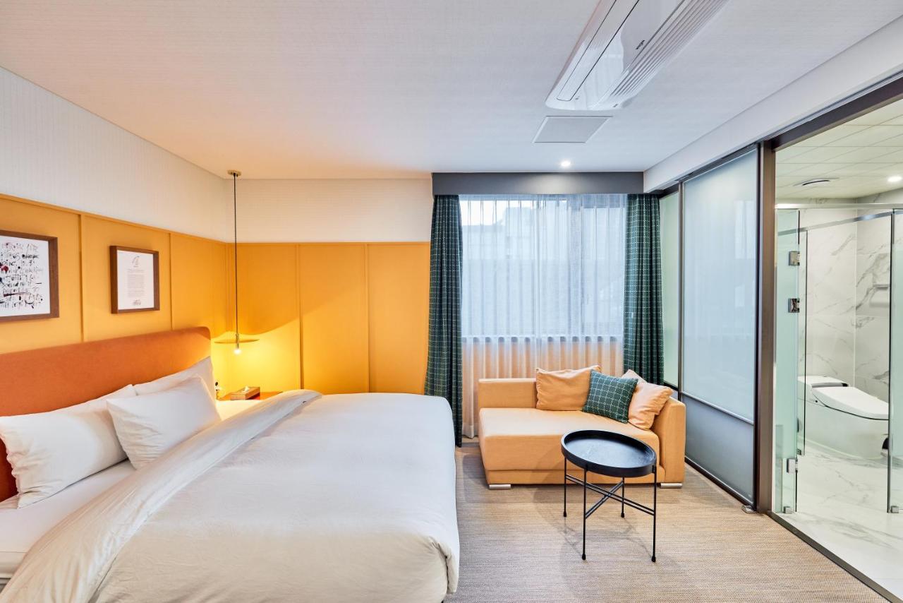 Brown Dot Hotel Songjung Пусан Екстер'єр фото